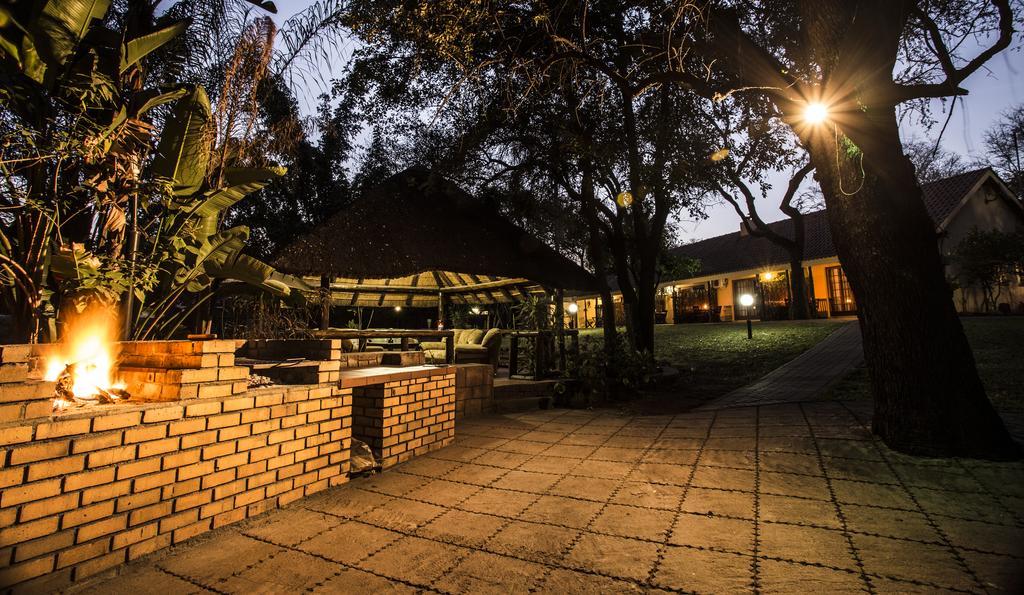 Sunbird Lodge Phalaborwa Extérieur photo