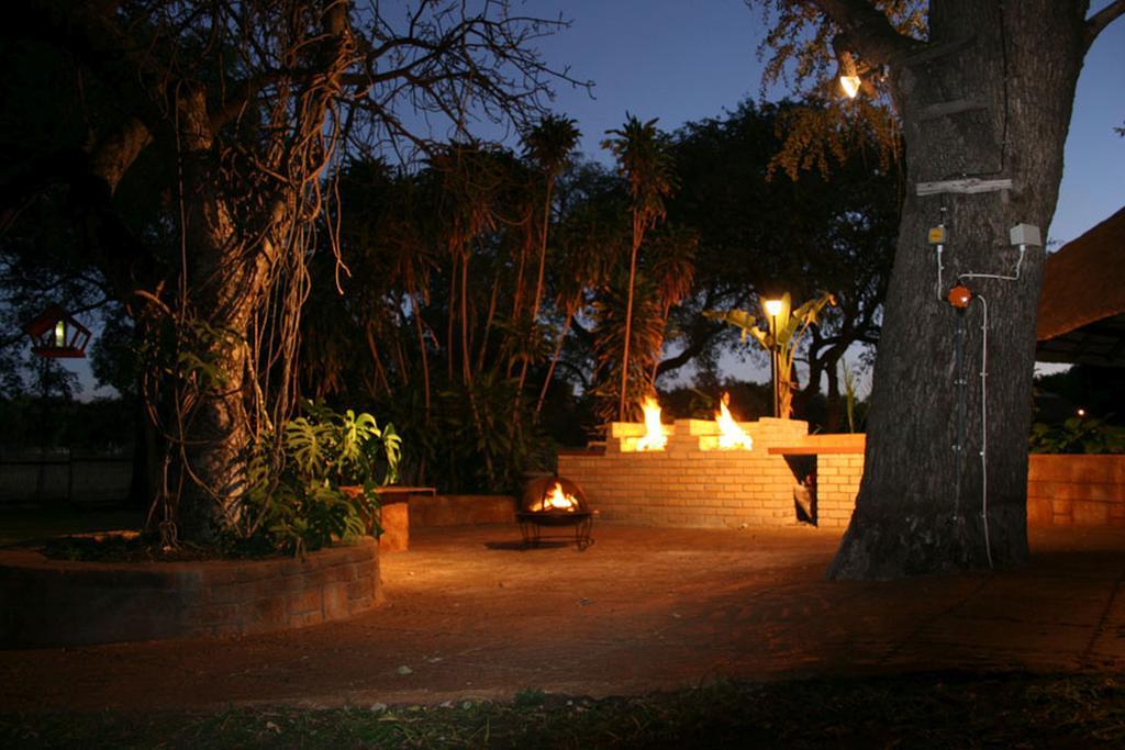 Sunbird Lodge Phalaborwa Extérieur photo