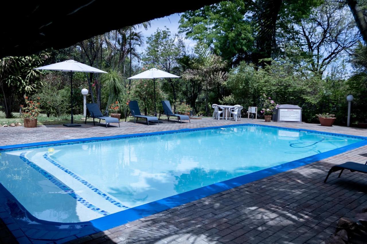 Sunbird Lodge Phalaborwa Extérieur photo