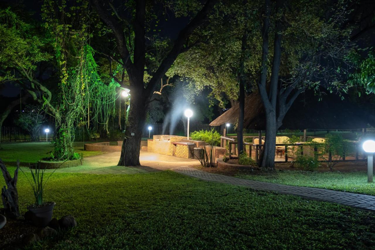 Sunbird Lodge Phalaborwa Extérieur photo
